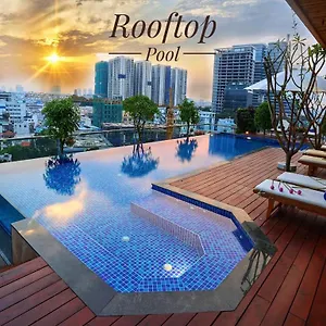 Отель Lotus Saigon